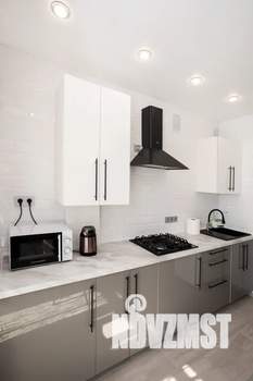 1-к квартира, посуточно, 32м2, 2/11 этаж