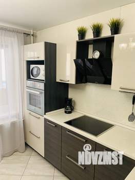 1-к квартира, посуточно, 42м2, 4/9 этаж