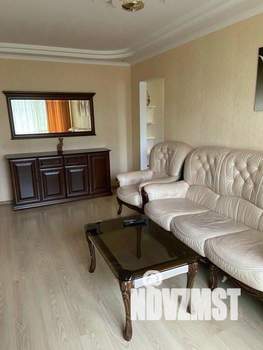 1-к квартира, посуточно, 64м2, 1/1 этаж