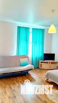 1-к квартира, посуточно, 39м2, 9/9 этаж