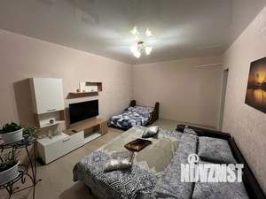 2-к квартира, посуточно, 47м2, 1/2 этаж