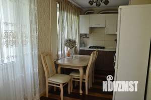 Студия квартира, посуточно, 31м2, 3/5 этаж