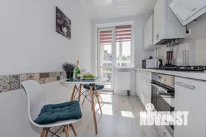 1-к квартира, посуточно, 32м2, 4/8 этаж
