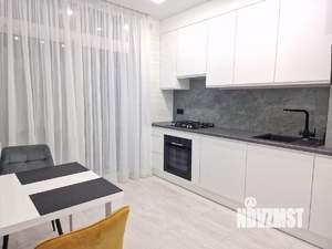 1-к квартира, посуточно, 53м2, 1/1 этаж