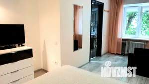 2-к квартира, посуточно, 48м2, 1/1 этаж
