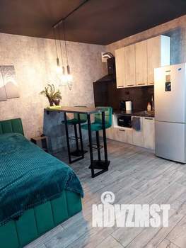 Студия квартира, посуточно, 28м2, 1/9 этаж