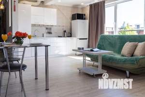 1-к квартира, посуточно, 54м2, 1/1 этаж