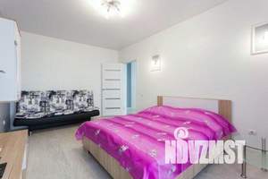 1-к квартира, посуточно, 49м2, 6/10 этаж