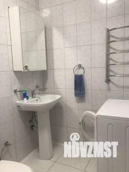 1-к квартира, посуточно, 40м2, 1/8 этаж