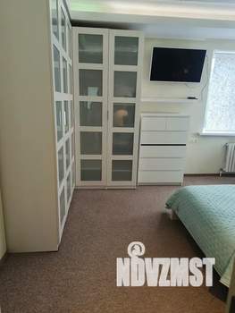 3-к квартира, посуточно, 98м2, 1/2 этаж