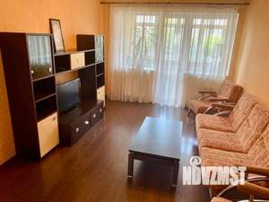 1-к квартира, посуточно, 76м2, 1/1 этаж