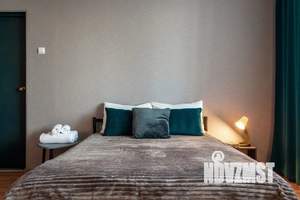 1-к квартира, посуточно, 40м2, 4/10 этаж