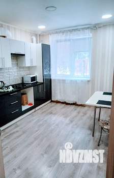 1-к квартира, посуточно, 43м2, 1/10 этаж