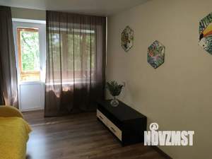 1-к квартира, посуточно, 32м2, 2/5 этаж