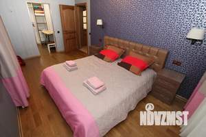 3-к квартира, посуточно, 85м2, 6/10 этаж
