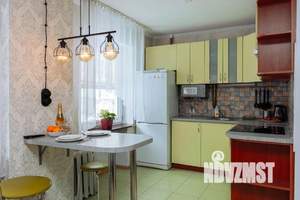 1-к квартира, посуточно, 65м2, 1/1 этаж
