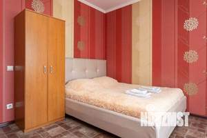 1-к квартира, посуточно, 43м2, 1/1 этаж