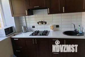 3-к квартира, посуточно, 55м2, 3/5 этаж