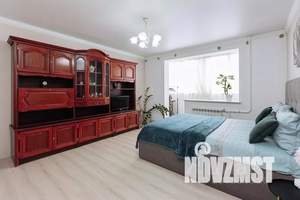 2-к квартира, посуточно, 60м2, 2/10 этаж