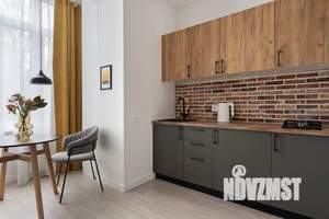 Студия квартира, посуточно, 18м2, 1/4 этаж