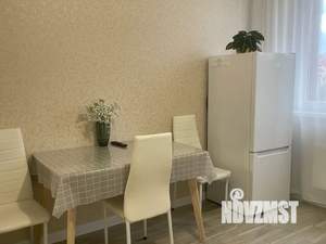 1-к квартира, посуточно, 36м2, 3/17 этаж