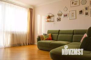 2-к квартира, посуточно, 65м2, 1/1 этаж