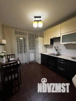 1-к квартира, посуточно, 41м2, 13/17 этаж