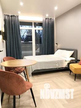 Студия квартира, посуточно, 28м2, 3/12 этаж