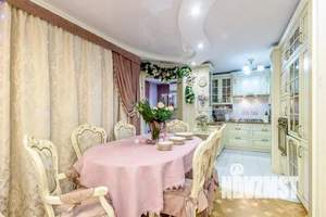 4-к квартира, посуточно, 140м2, 3/5 этаж