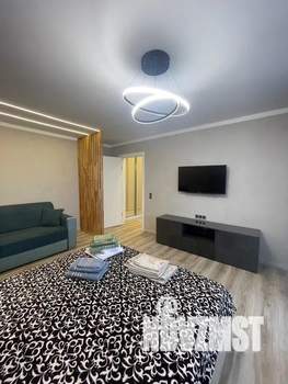 1-к квартира, посуточно, 44м2, 9/9 этаж