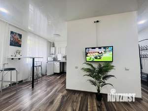 1-к квартира, посуточно, 43м2, 1/1 этаж