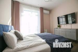 1-к квартира, посуточно, 100м2, 1/1 этаж