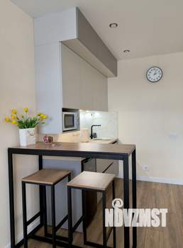 Студия квартира, посуточно, 32м2, 3/8 этаж