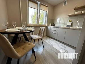 1-к квартира, посуточно, 40м2, 4/10 этаж
