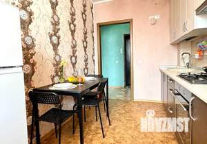 1-к квартира, посуточно, 32м2, 9/9 этаж