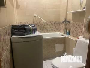 2-к квартира, посуточно, 45м2, 5/5 этаж