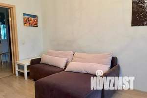 1-к квартира, посуточно, 42м2, 14/14 этаж