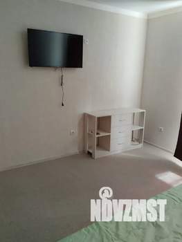 1-к квартира, посуточно, 40м2, 2/9 этаж