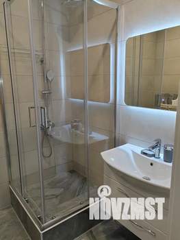 1-к квартира, посуточно, 38м2, 7/9 этаж