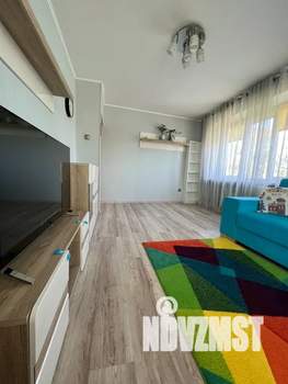 2-к квартира, посуточно, 44м2, 3/3 этаж