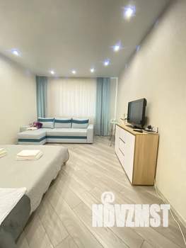 1-к квартира, посуточно, 48м2, 3/9 этаж