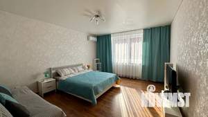 1-к квартира, посуточно, 42м2, 5/9 этаж