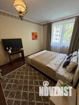 3-к квартира, посуточно, 101м2, 1/1 этаж