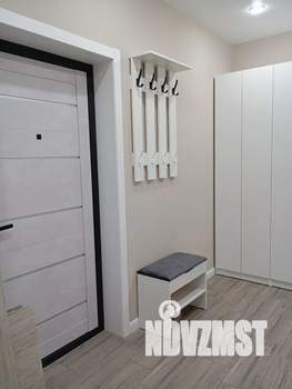 1-к квартира, посуточно, 43м2, 15/16 этаж