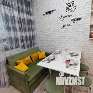 1-к квартира, посуточно, 33м2, 1/8 этаж