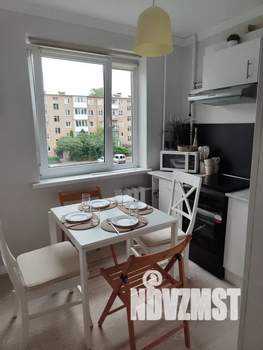 2-к квартира, посуточно, 40м2, 3/5 этаж