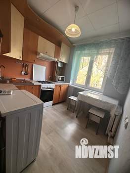 2-к квартира, посуточно, 45м2, 5/5 этаж