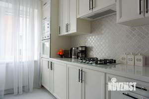 1-к квартира, посуточно, 42м2, 8/10 этаж
