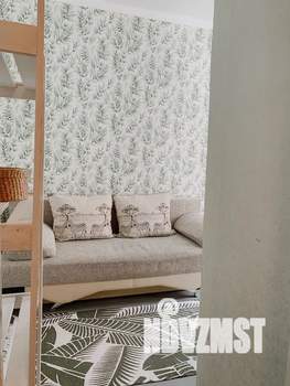 2-к квартира, посуточно, 38м2, 2/4 этаж