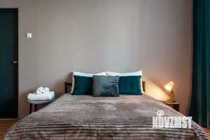 1-к квартира, посуточно, 35м2, 4/10 этаж